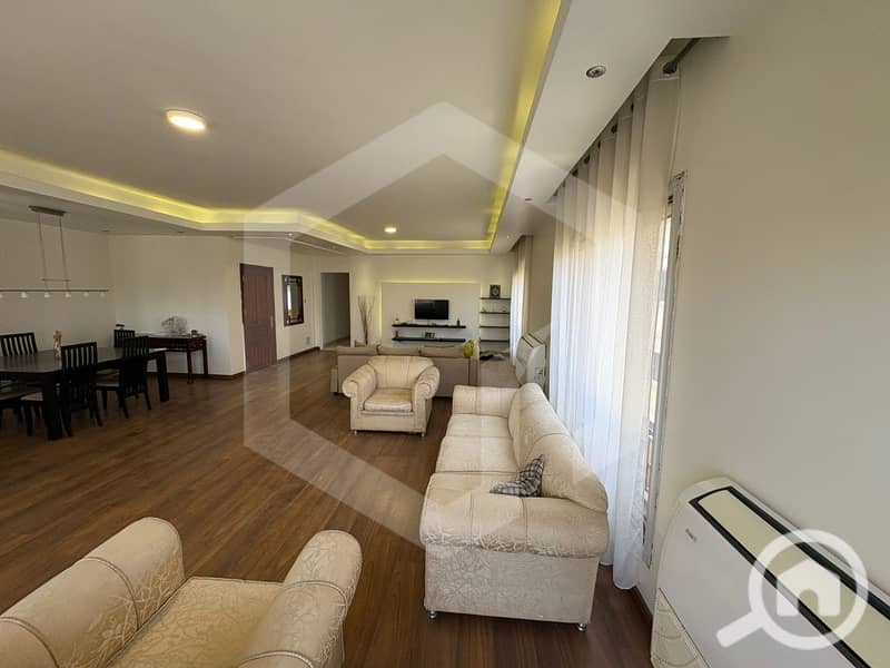 3 Beverly Hills 3. jpg