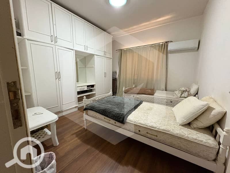 14 Beverly Hills 15. jpg