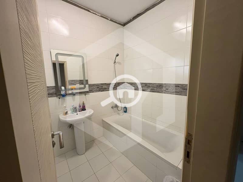 23 Beverly Hills 24. jpg