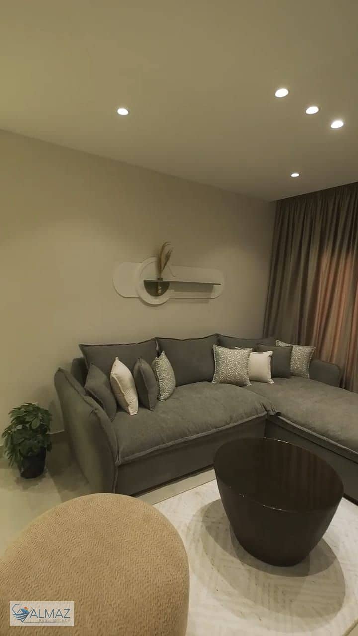 4 WhatsApp Image 2025-11-23 at 3.22. 51 PM (2). jpeg