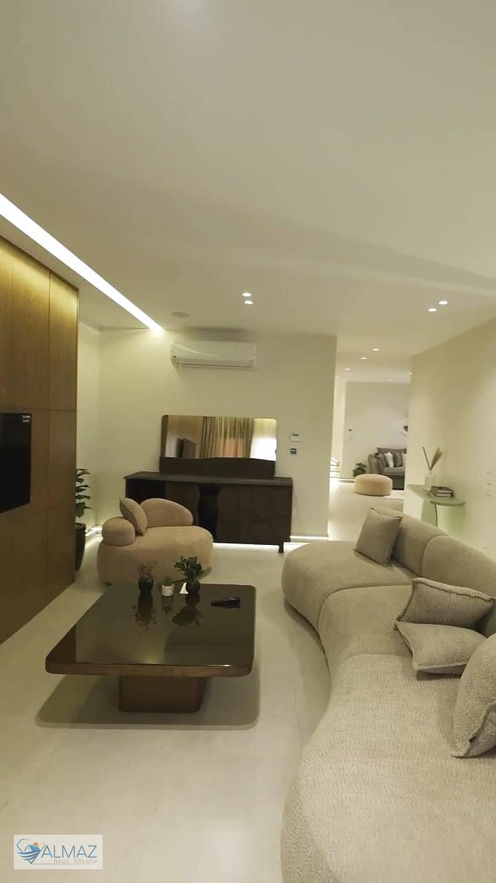 5 WhatsApp Image 2025-11-23 at 3.22. 42 PM (2). jpeg