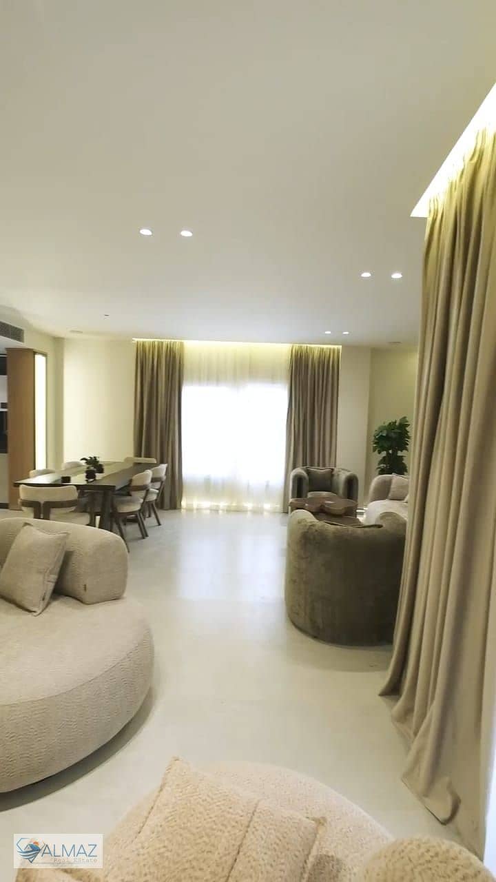 6 WhatsApp Image 2025-11-23 at 3.22. 41 PM (2). jpeg