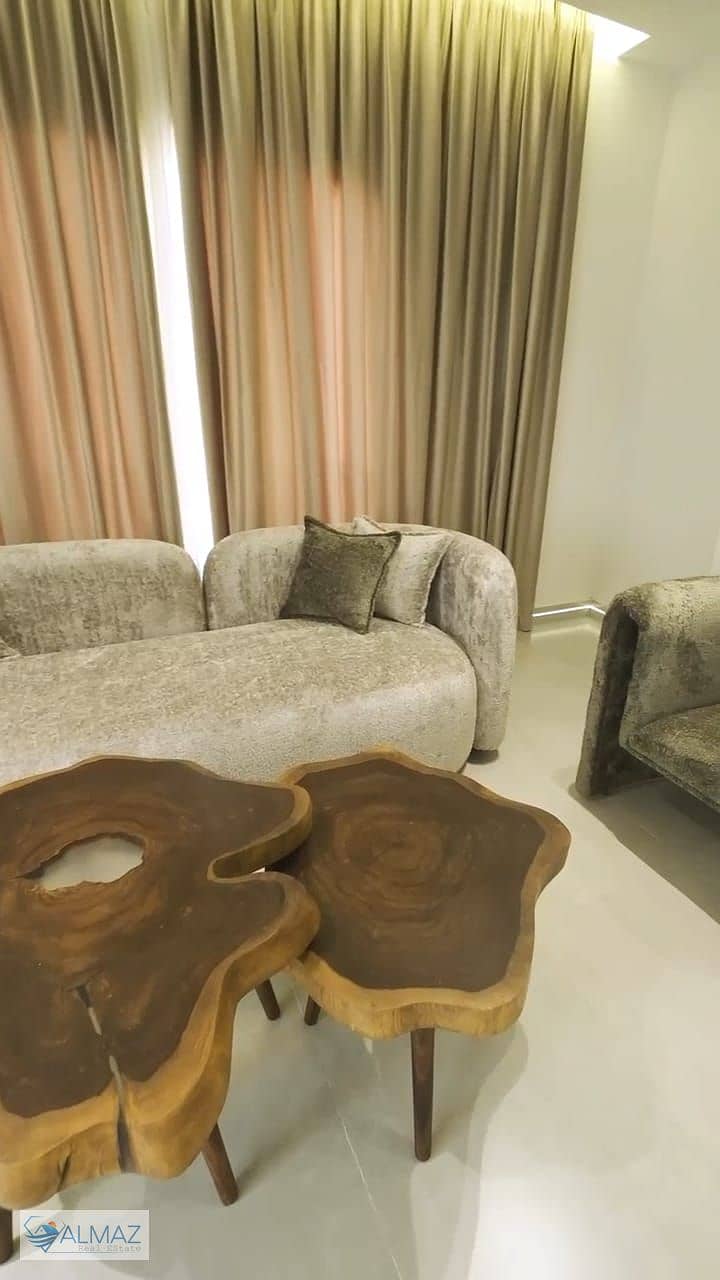 28 WhatsApp Image 2025-11-23 at 3.22. 41 PM. jpeg