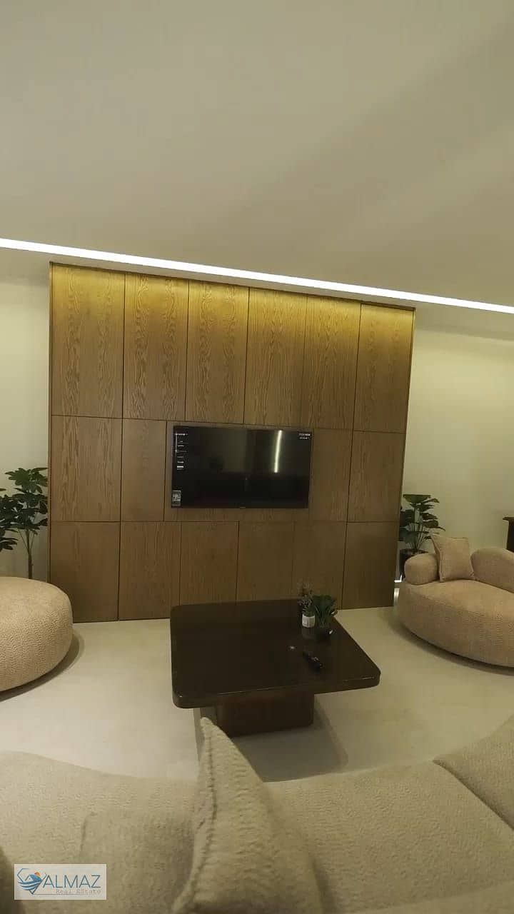 32 WhatsApp Image 2025-11-23 at 3.22. 44 PM. jpeg