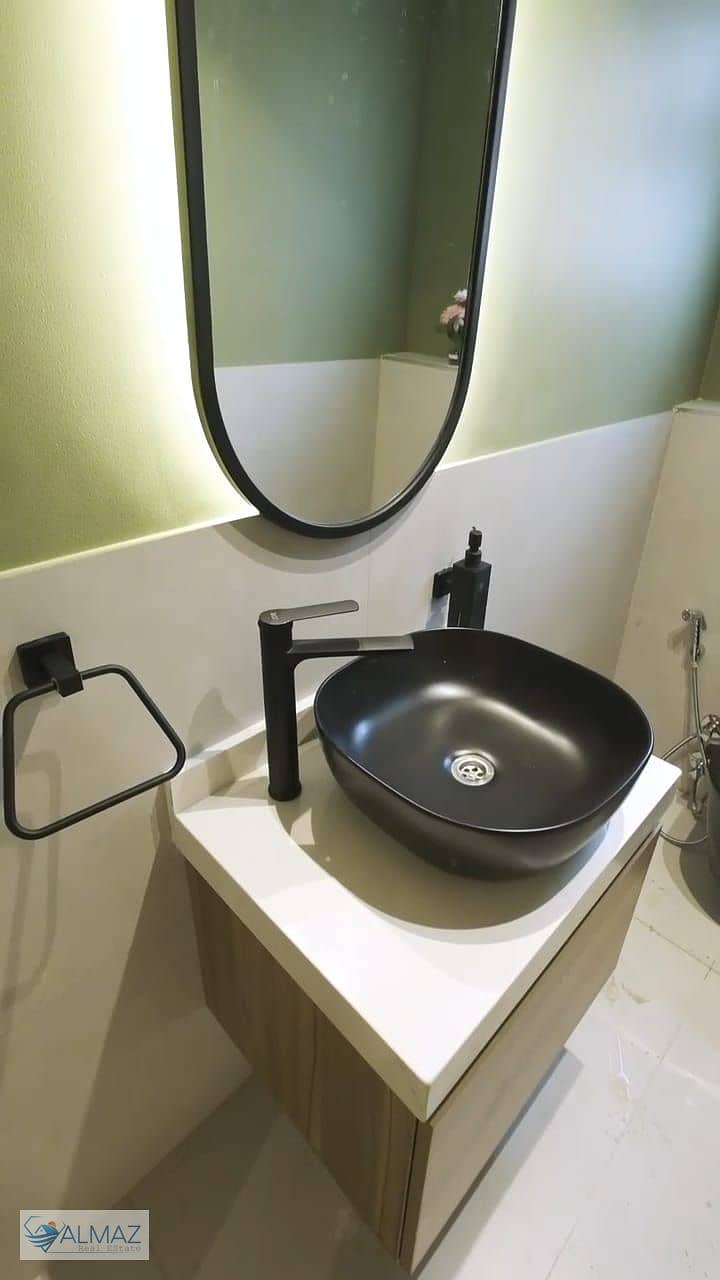 36 WhatsApp Image 2025-11-23 at 3.22. 47 PM (1). jpeg