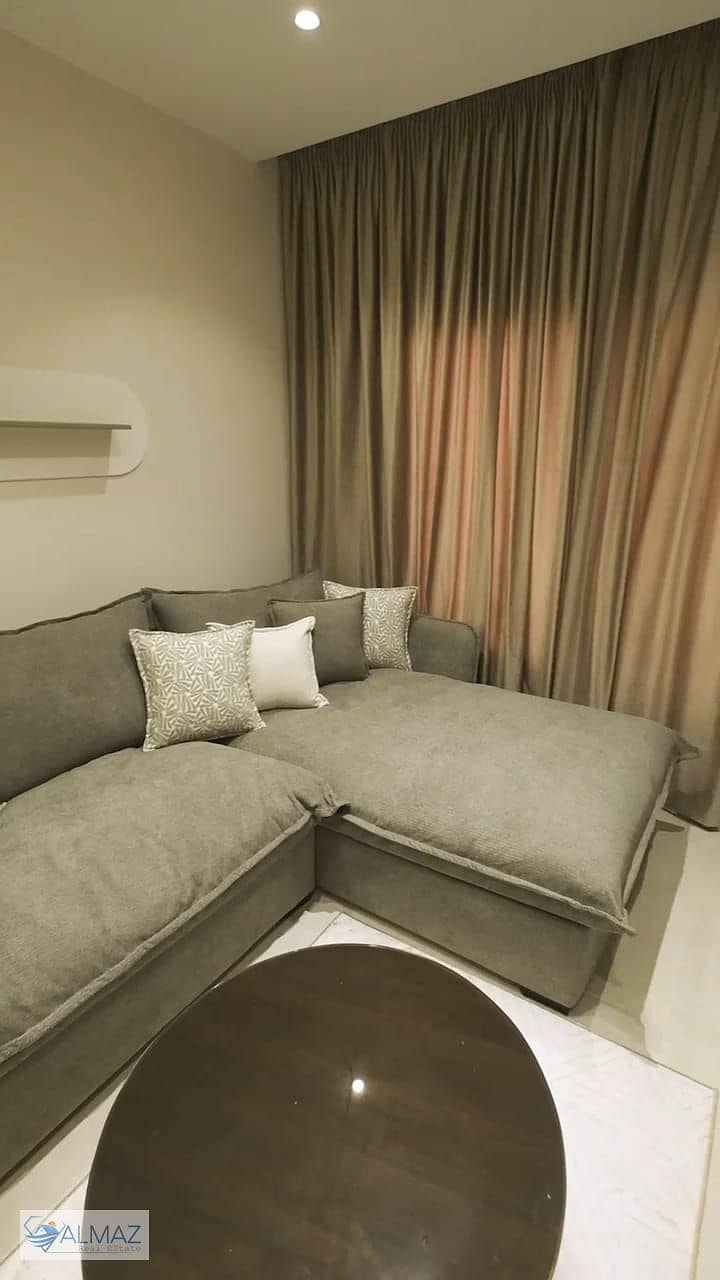 44 WhatsApp Image 2025-11-23 at 3.22. 50 PM (1). jpeg