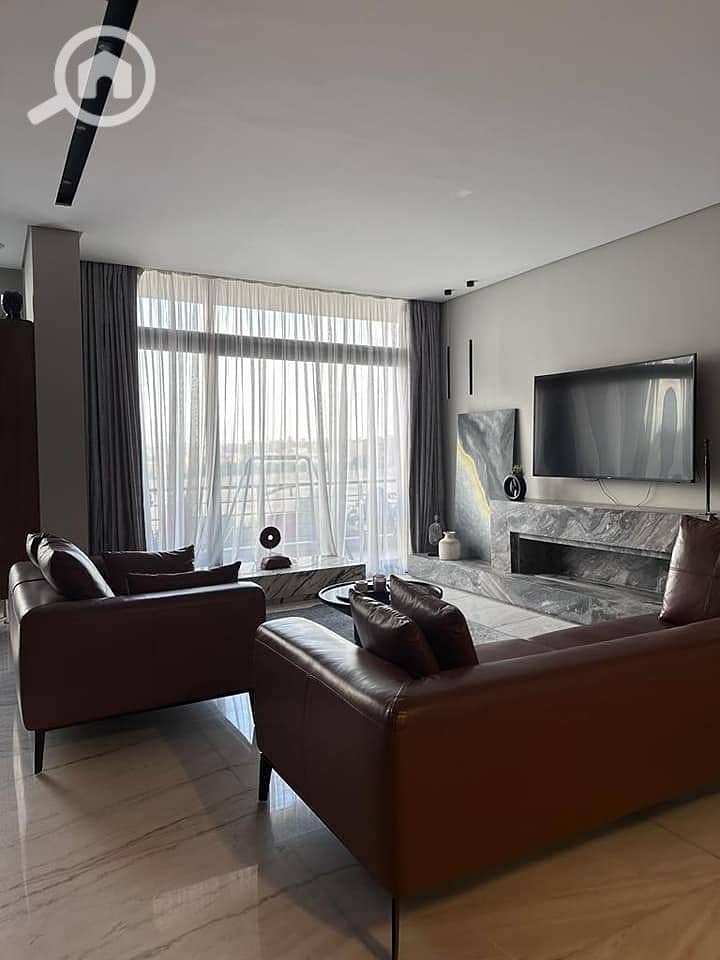 10 WhatsApp Image 2024-10-15 at 13.17. 08_be19e95a. jpg