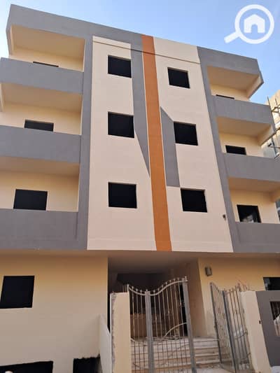 3 Bedroom Flat for Sale in 6th of October, Giza - ٢٠٢٥١١٢٢_١٥٣٣٥٣. jpg