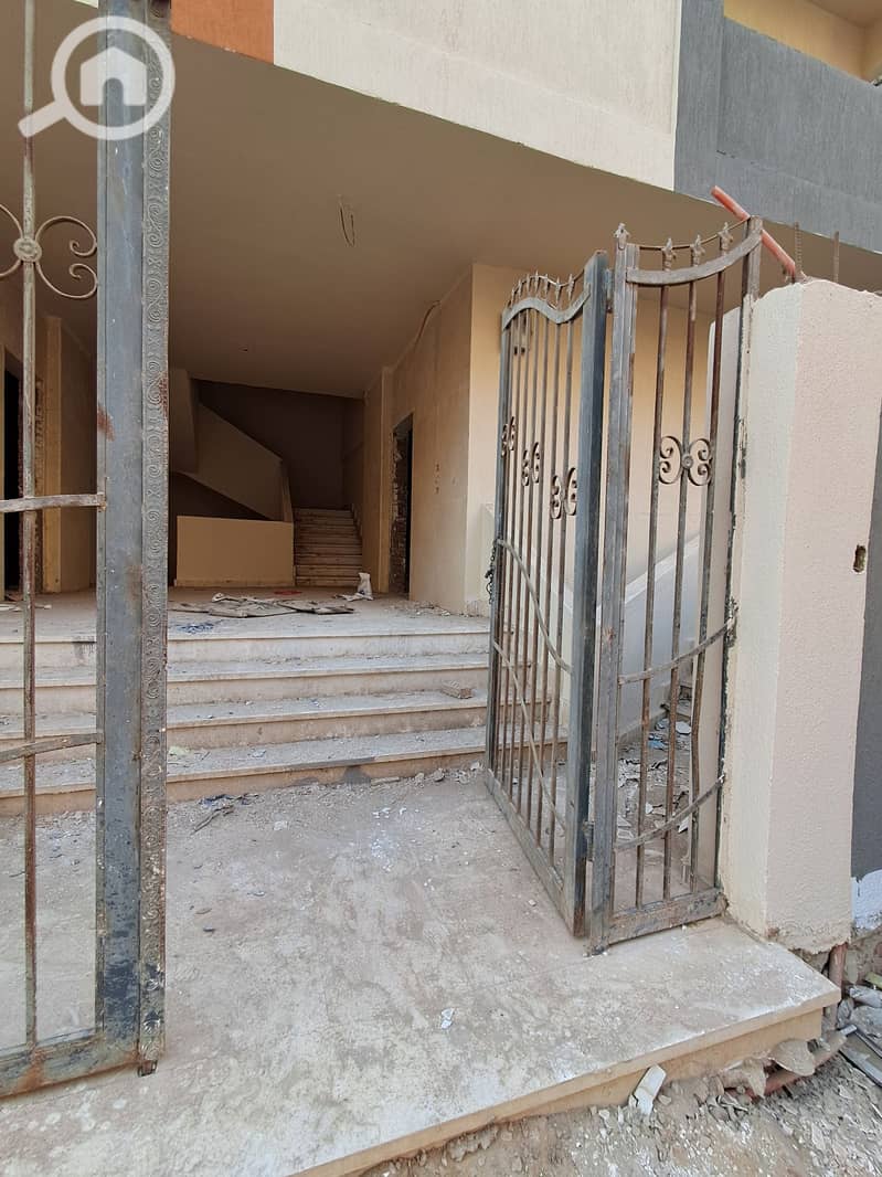 2 ٢٠٢٥١١٢٢_١٥٣٣٣٥. jpg