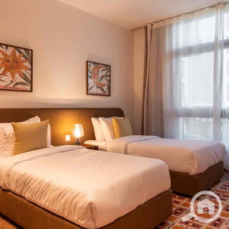 4 330c589e-fafd-43b4-ba4c-e0576d5718af. jpg