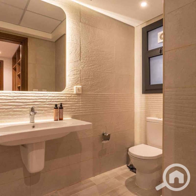 8 3276a6b7-02c8-482c-89fc-0aa03f62cef9. jpg