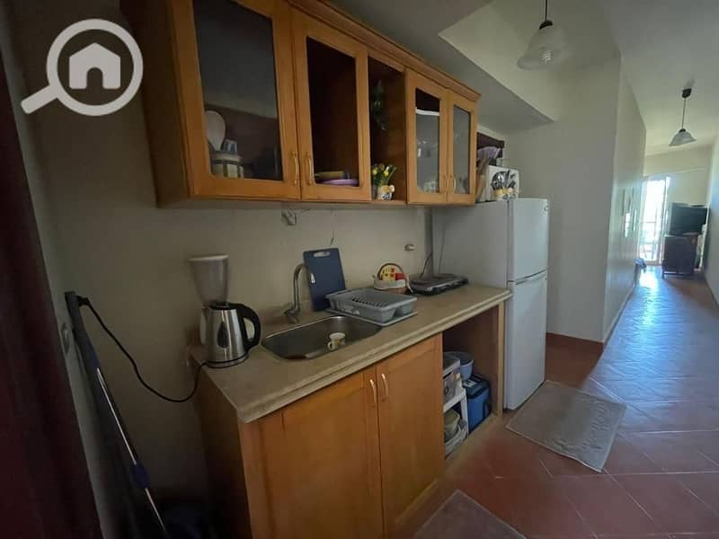 9 80962e8b-b248-4b01-aba8-70cbe3a3af99. jpeg