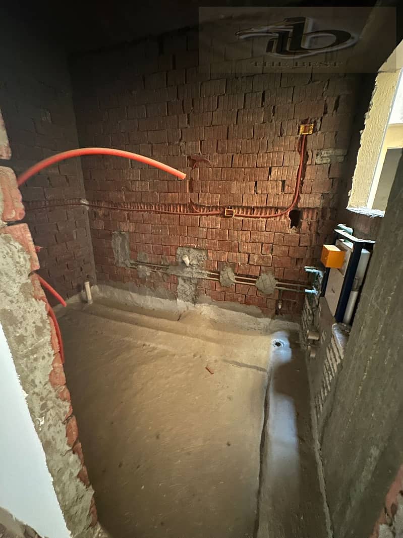 8 a27b4a0a-d06d-4e79-ad45-8da439eec231. jpeg