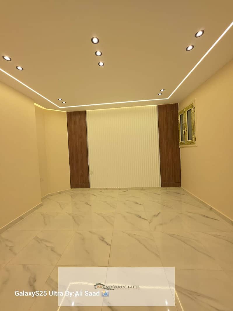 16 WhatsApp Image 2025-11-22 at 9.31. 17 PM. jpeg