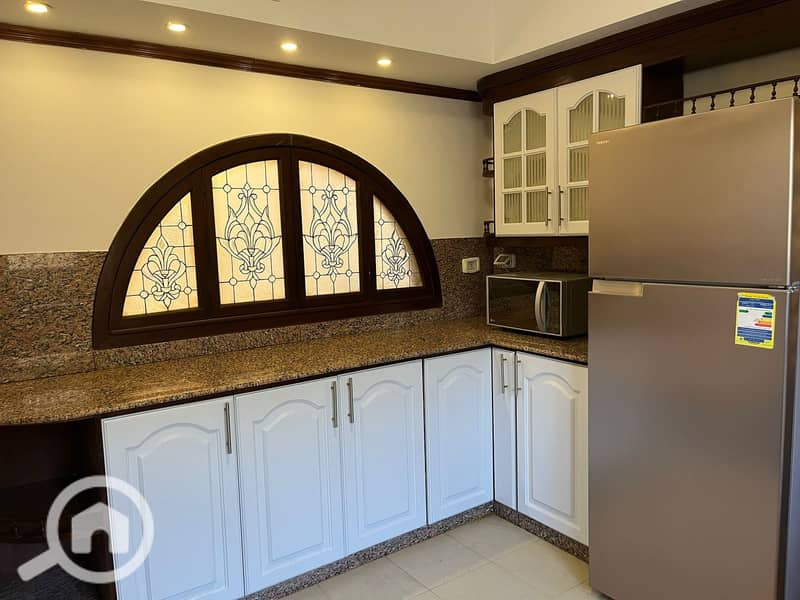 18 1af61a68-0ae3-46b2-a401-334fdae26dd9. jpeg