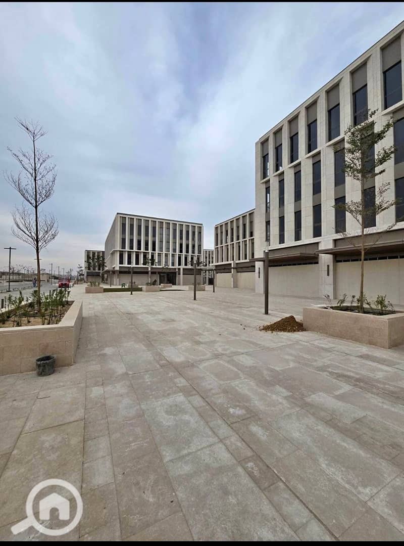 2 WhatsApp Image 2025-09-08 at 19.50. 56_0dc29539. jpg