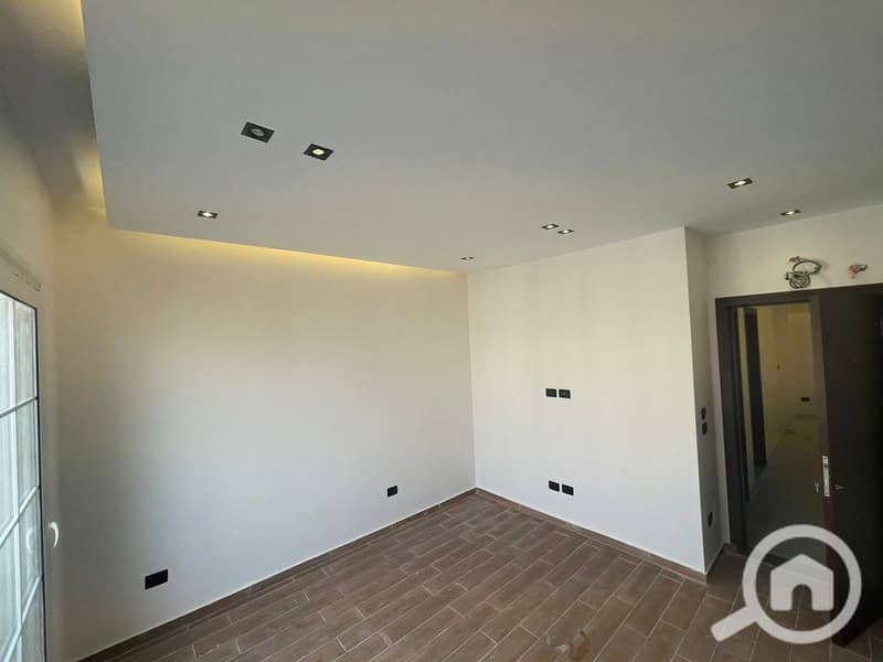 5 482211405_1176376857432849_8151587087498001089_n. jpg