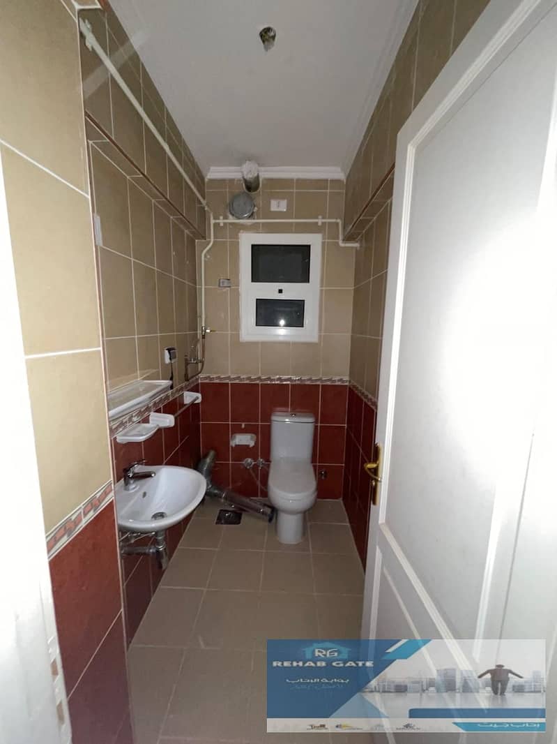 11 WhatsApp Image 2025-11-23 at 12.10. 41 PM. jpeg