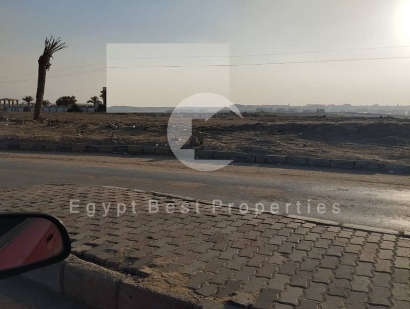 8 a204b3d4-fc86-4002-8a43-2aeb17426f25. jpg