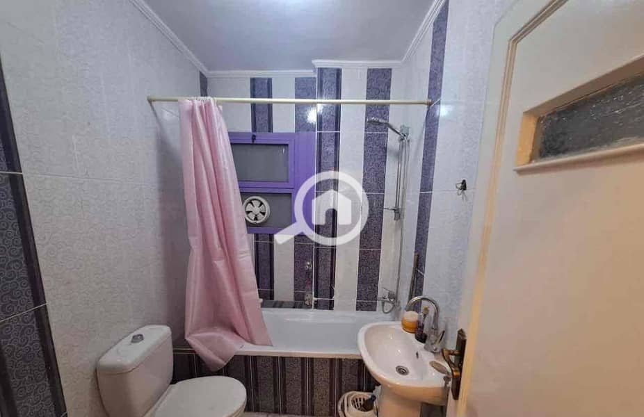 5 30869bed-936d-4dc4-a13f-47ac1fd1d944. jpg