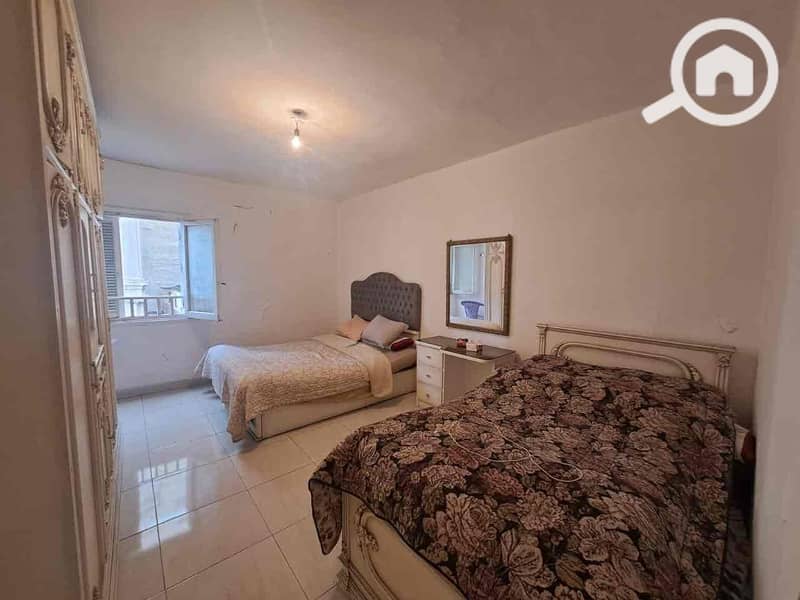 6 eb704c99-1cd9-426e-9426-3ff683b611df. jpg