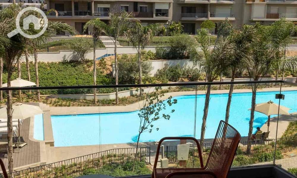 8 d164c729-6bb5-406e-99e4-57b2e20f41f8. jpg