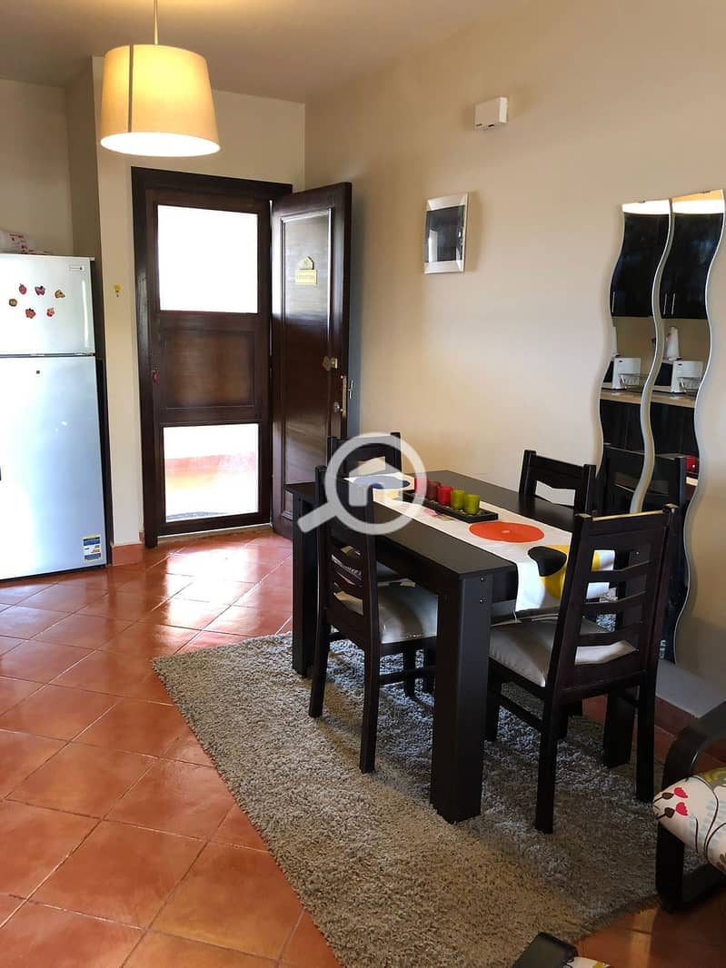 7 82e5a3d6-75b3-4c86-8dbe-493bfbe9ee24. jpeg