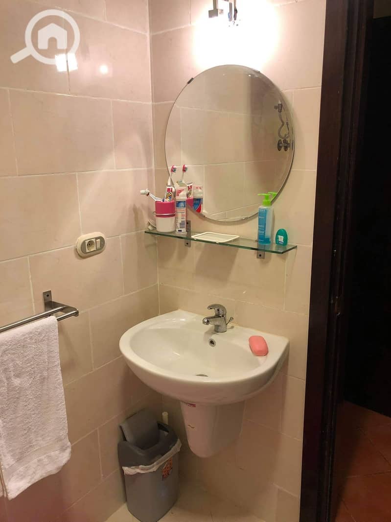 8 2e1c4b35-2f14-407e-9617-055445c6db03. jpeg