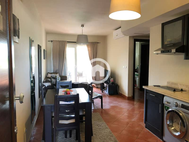 10 7b919635-0fdf-4e19-bf76-f7ae98c89122. jpeg