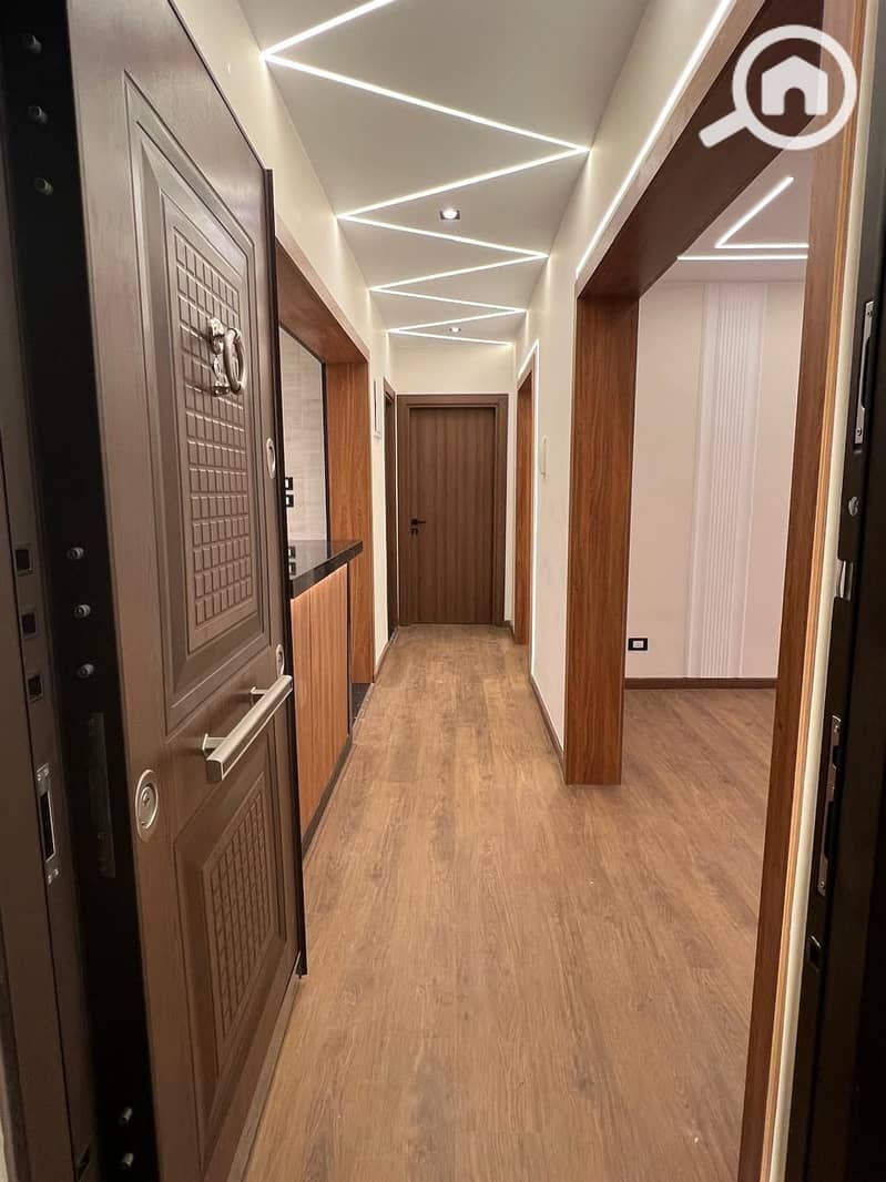 3 07662fe1-c853-4d31-aa7f-db6bd98ab871. jpg