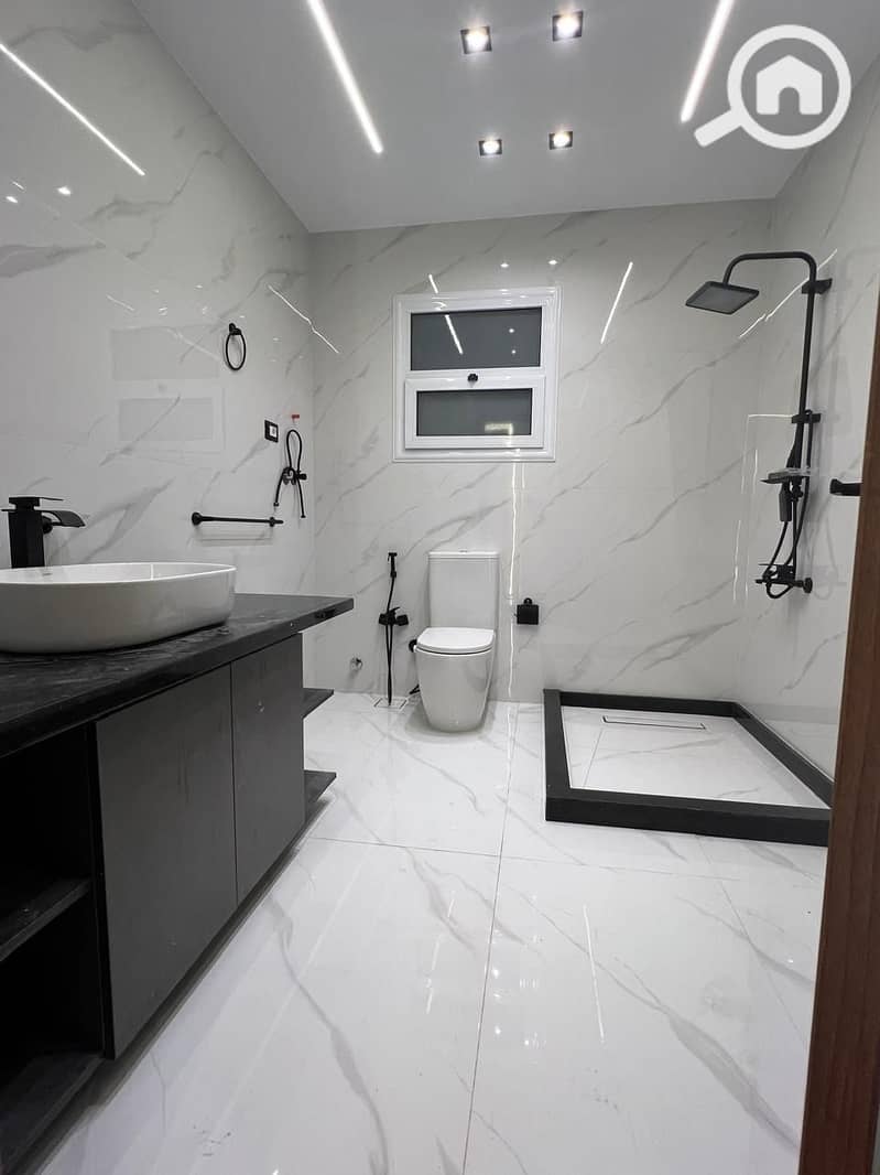 7 ca0b6639-44a8-4761-bfc1-030a666c216d. jpg