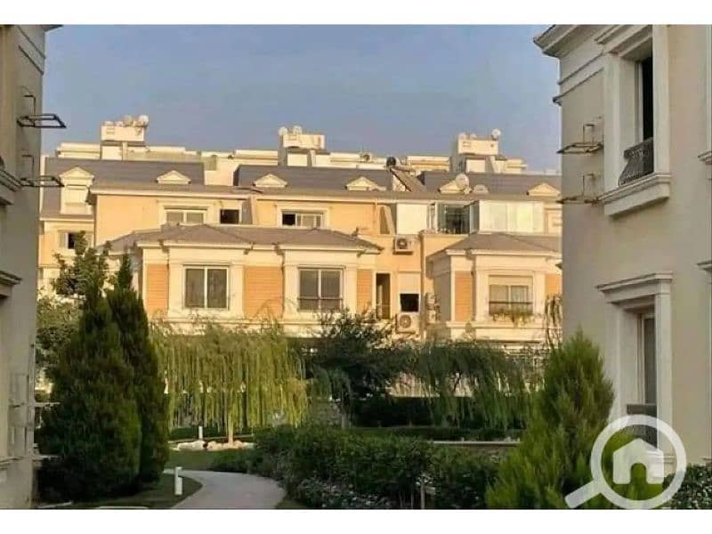 5 7592665-0bd67o. jpg