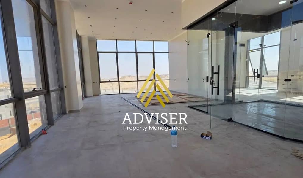 6 KOR Arabia Holding Office Admin Commercial تجاري للبيع الحي المالي (19) مكتب متشطب استلام فوري ready to move finished office . jpg