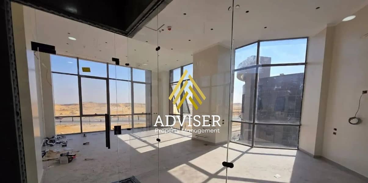 7 KOR Arabia Holding Office Admin Commercial تجاري للبيع الحي المالي (18) مكتب متشطب استلام فوري ready to move finished office . jpg