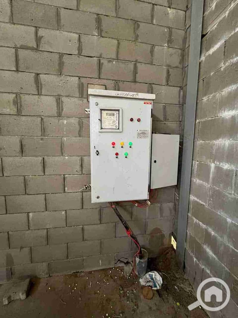 8 FB_IMG_1763905610812. jpg