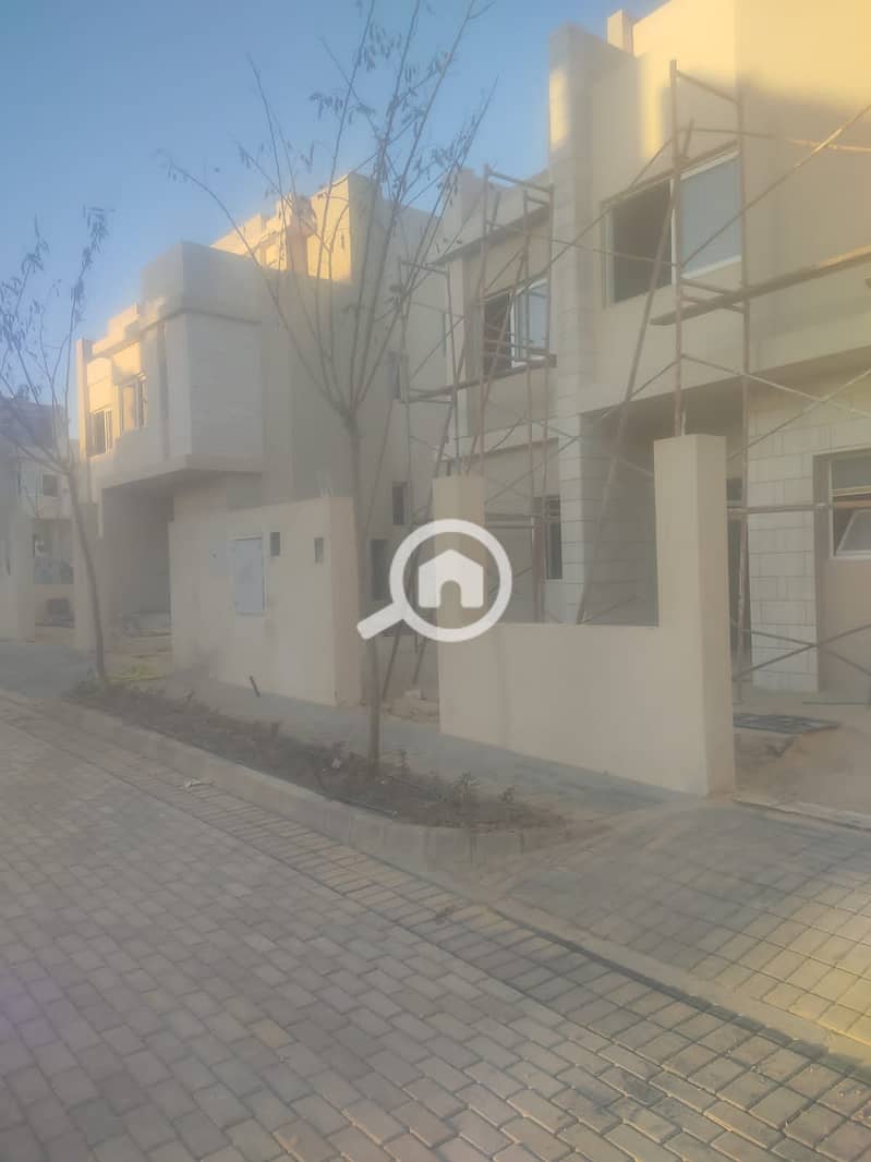 8 WhatsApp Image 2025-01-07 at 13.37. 09_c882affc. jpg