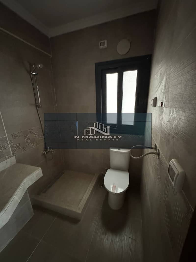 4 WhatsApp Image 2025-11-22 at 2.59. 08 PM. jpeg