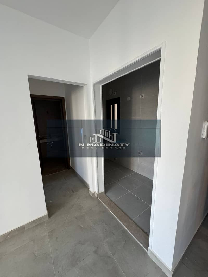 11 WhatsApp Image 2025-11-22 at 2.59. 05 PM (1). jpeg