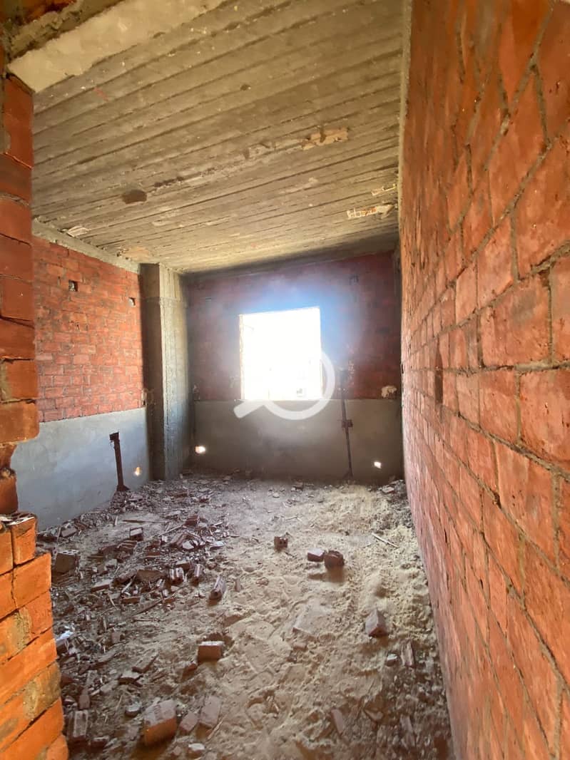 5 WhatsApp Image 2025-10-26 at 4.56. 52 PM (1). jpeg