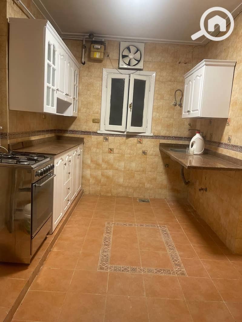 5 06e4d9a8-2695-4e73-a8e2-64ef80e72865. jpeg