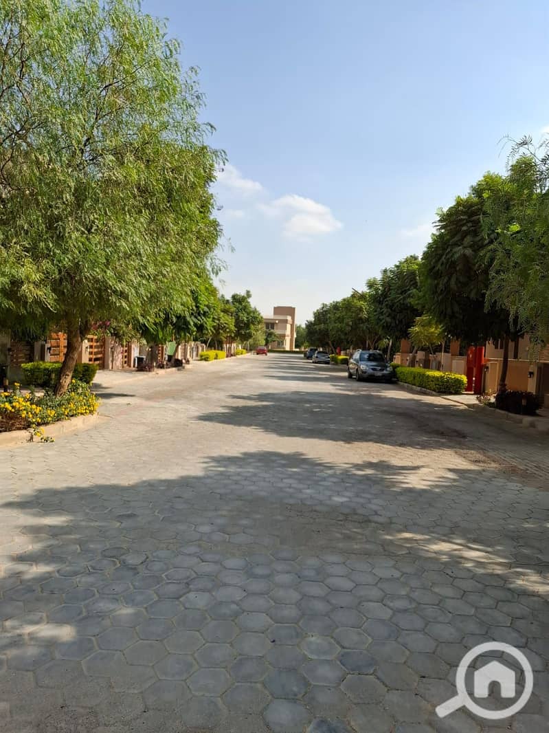 11 WhatsApp Image 2025-10-15 at 2.45. 12 PM. jpeg