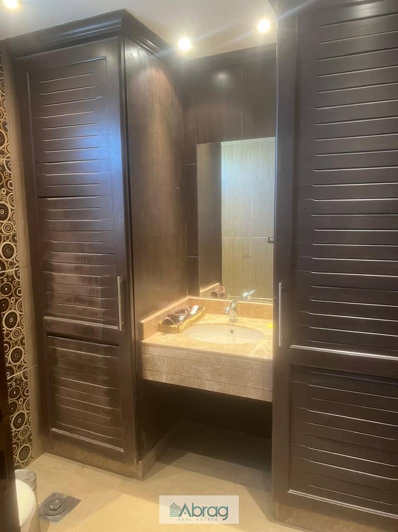 10 67a097d8-09f3-4ef8-9065-b8a10548f118. jpeg