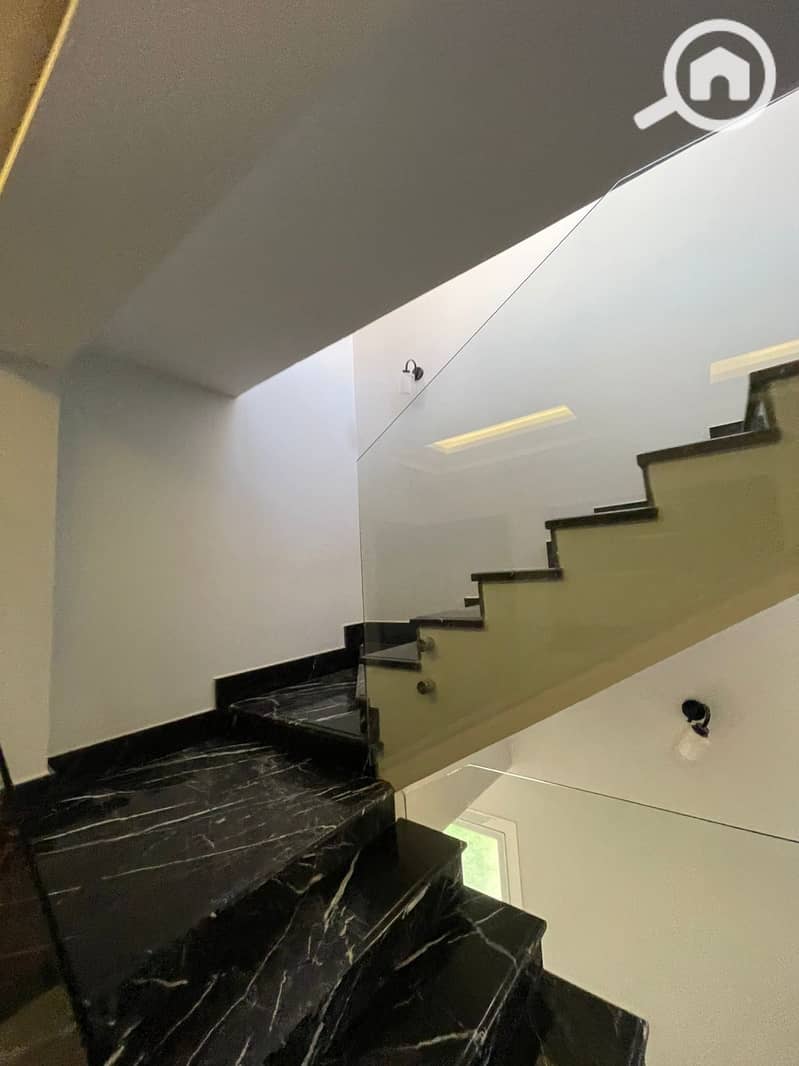 13 WhatsApp Image 2025-11-23 at 12.16. 22_24ac3126. jpg