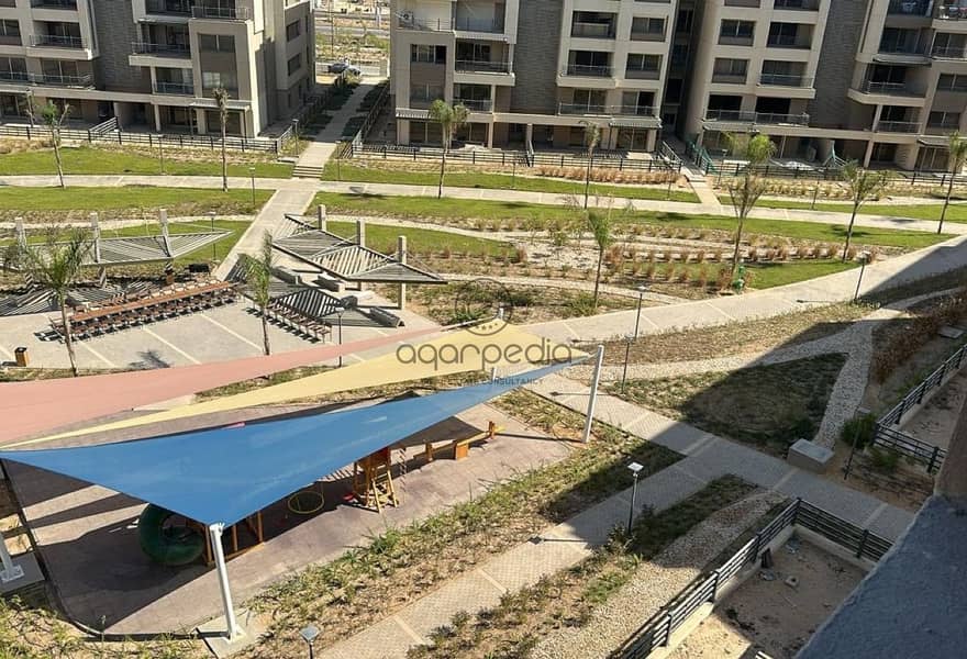 4 a72cb2e3-9ebb-47c5-ad1f-e8b35b6c8f02. jpg