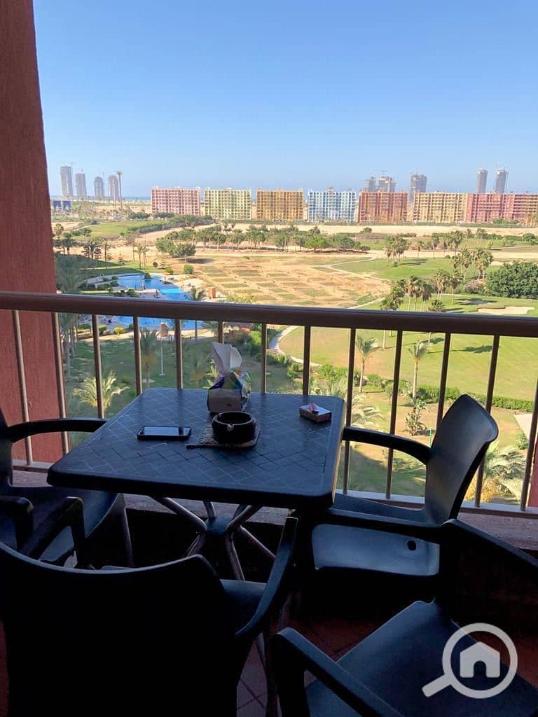 6 9f0c2d08-8eb1-404c-a2af-9f80d21377c9. jpeg