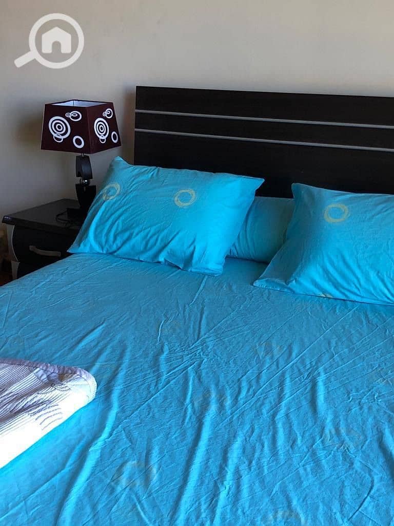 10 fd7c9114-e0de-4468-b99a-c39384d93c64. jpeg