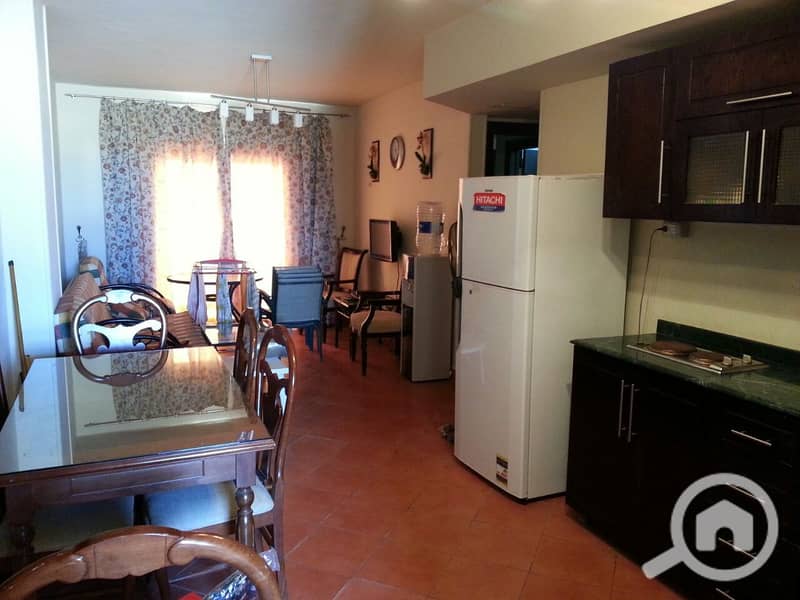 4 5476c7e3-e773-4986-9cbf-352045e05670. jpeg