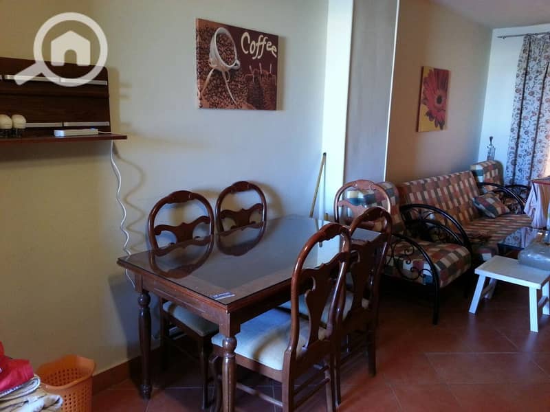 12 7989a643-6345-45d5-adec-92dfc9b709cc. jpeg