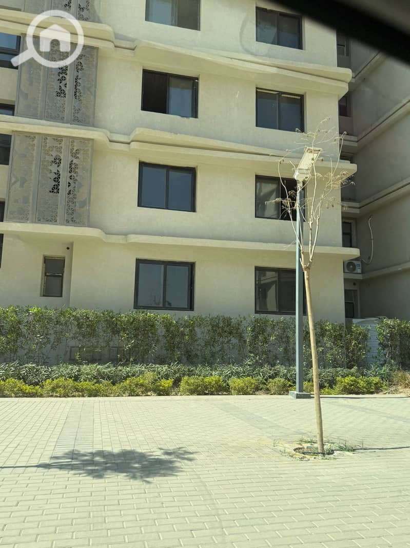 6 WhatsApp Image 2025-08-25 at 15.20. 16_106a46ba. jpg