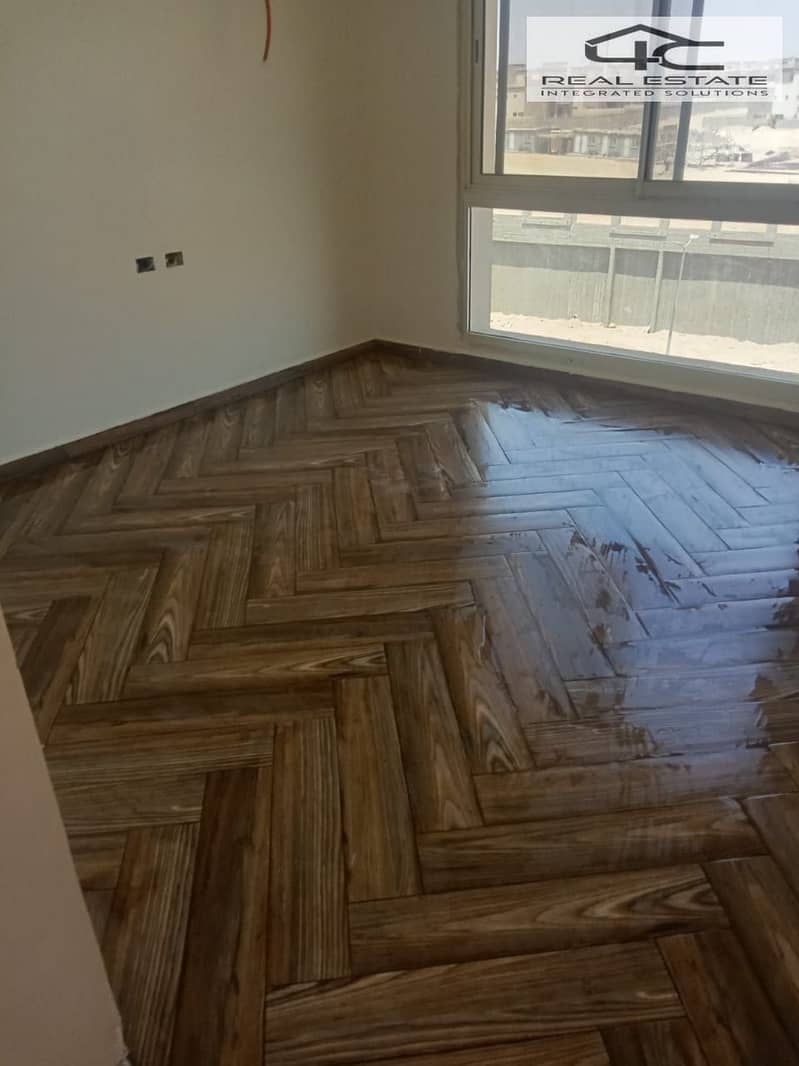 4 WhatsApp Image 2025-11-17 at 7.41. 37 PM (2). jpeg